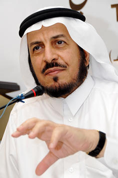  الدكتور محمد حامد الأحمري