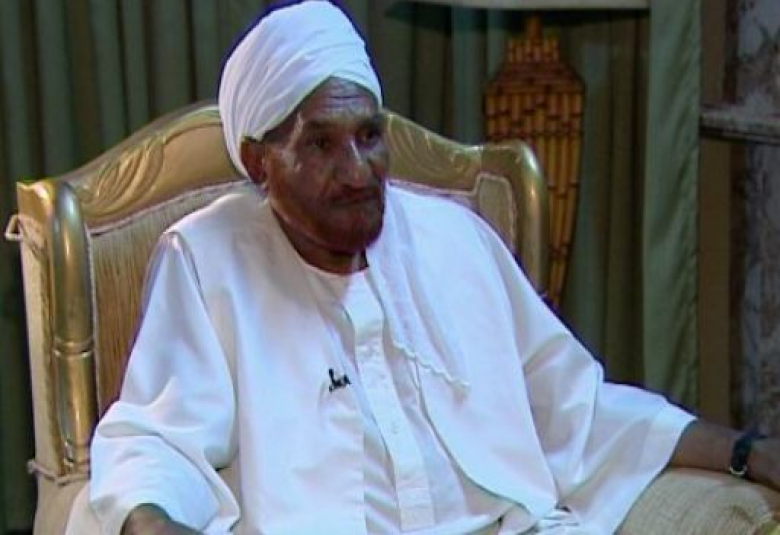 
<span>الصادق المهدي يحاضر في حفل إفطار العالمي للوسطية....وتكريم للعثماني ومورو</span>
