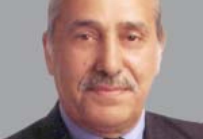 
<span>بيان شيوعي.. وبيان إسلامي</span>
