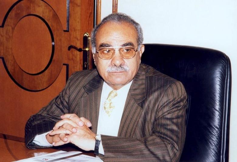 
<span>محمد عمارة.. عملاق الفكر الإسلامي الذي رحل</span>
