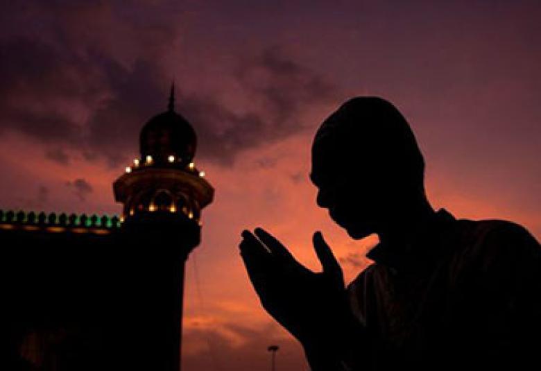 
<span>أيها الدعاة.. رفقا بالمدعوين</span>
