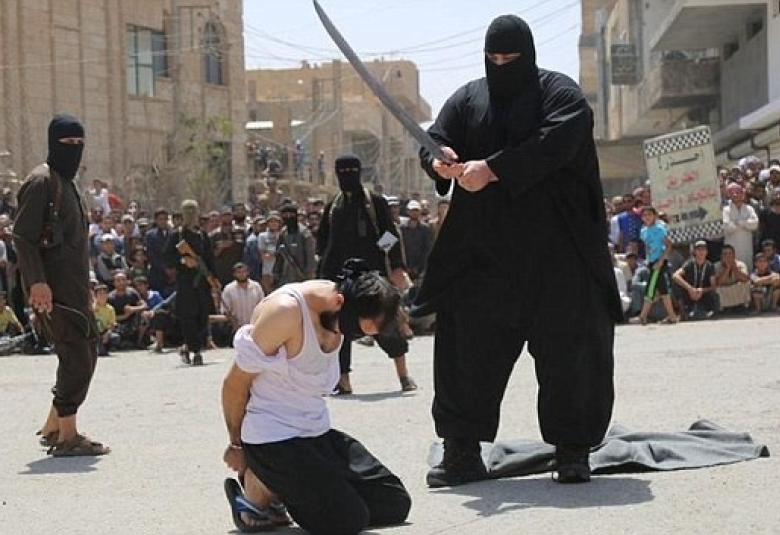 
<span> «داعش» يكشف تمرداً في صفوفه ... ويعدم العشرات </span>

