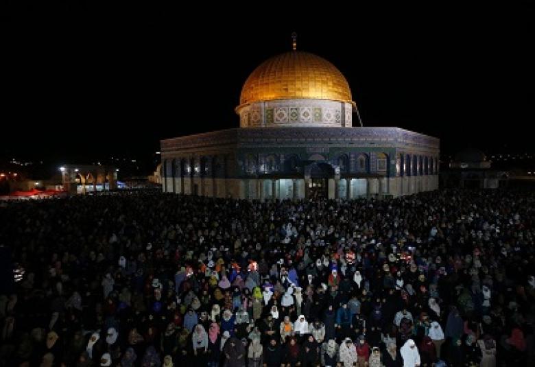 
<span>لن ننصر الأقصى!!</span>
