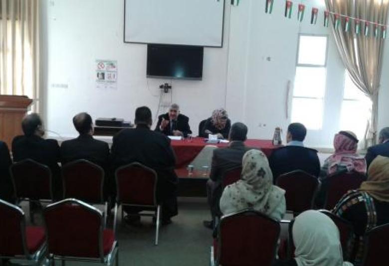 
<span>الجهل والتجهيل والتضليل ترسخ الغلو والتطرف والإرهاب</span>

