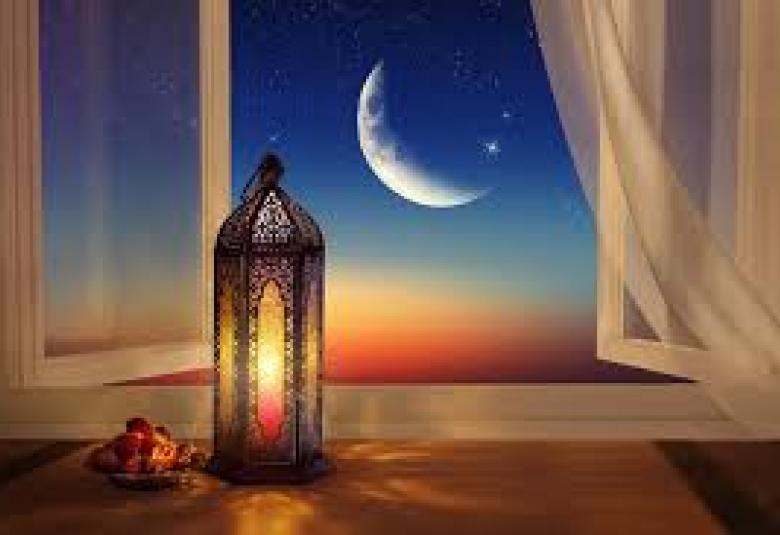 
<span>مع الرسول صلى الله عليه وسلم في الصوم.. </span>
