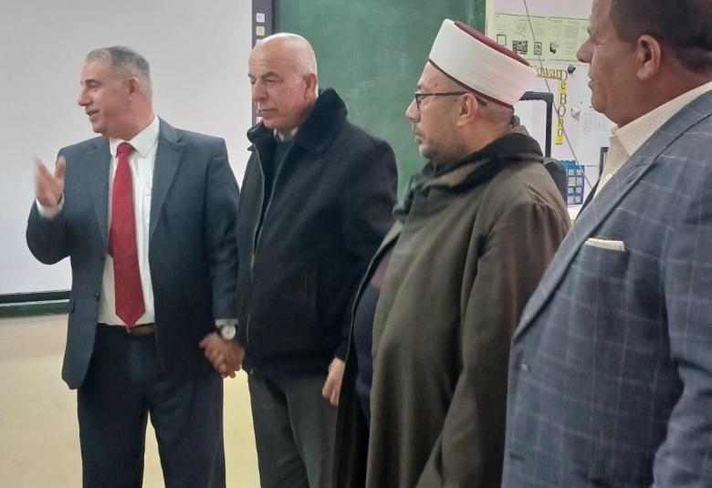
<span>مسابقة لتمكين القراءة في وسطية السلط </span>
