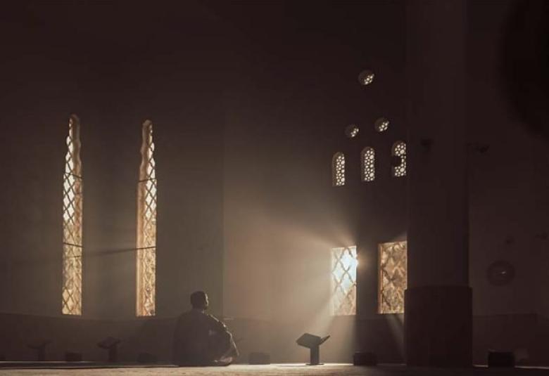 
<span>الإسترخاء الإسلامي.. اللاموقف سيد الموقف</span>
